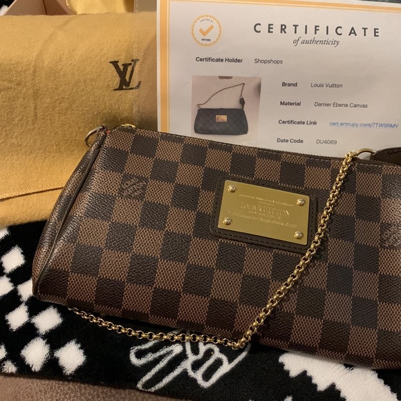 Louis Vuitton Damier Eva Clutch - Picture 2 of 3